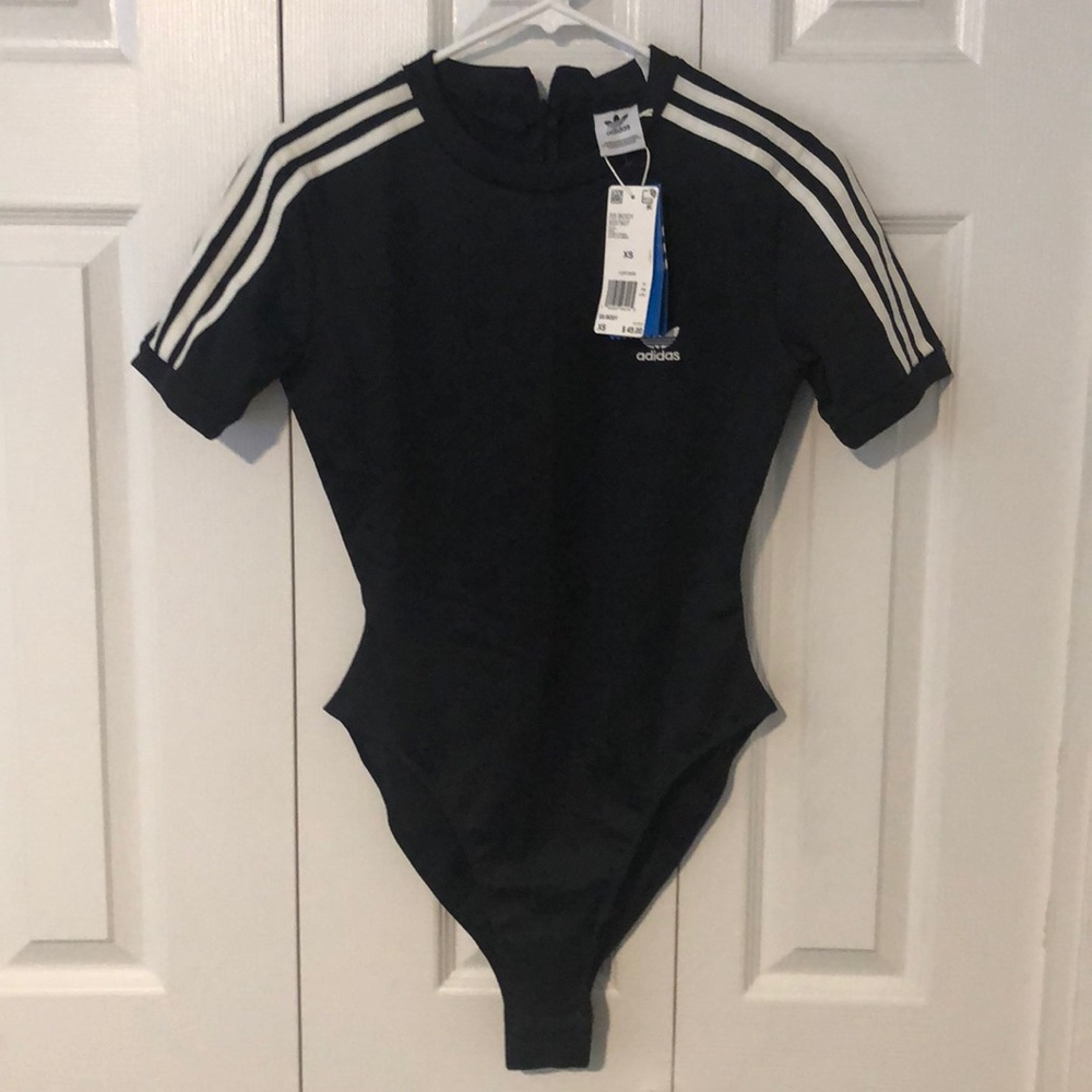 NWT Women’s Adidas Size XS SS Body ED7507